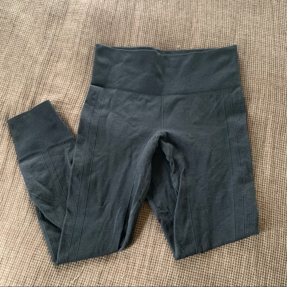 Lululemon Cropped Leggings